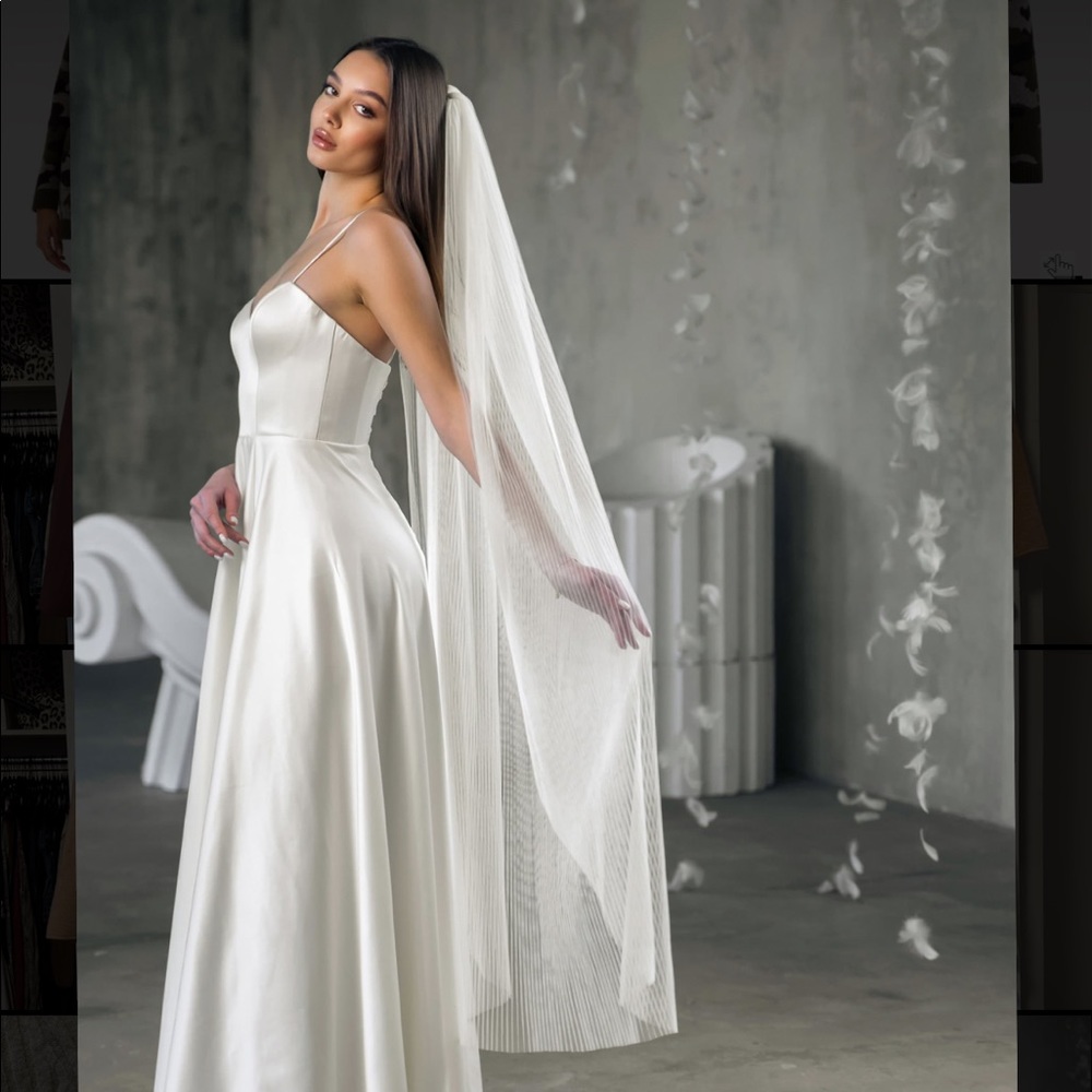 Pleated veil waltz length (ivory)